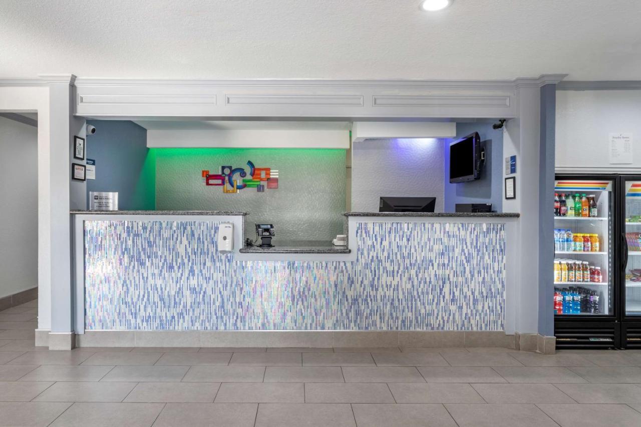 Best Western Plus Orange County Vidor Екстер'єр фото