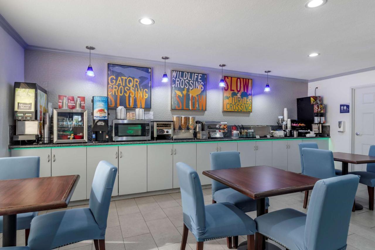 Best Western Plus Orange County Vidor Екстер'єр фото