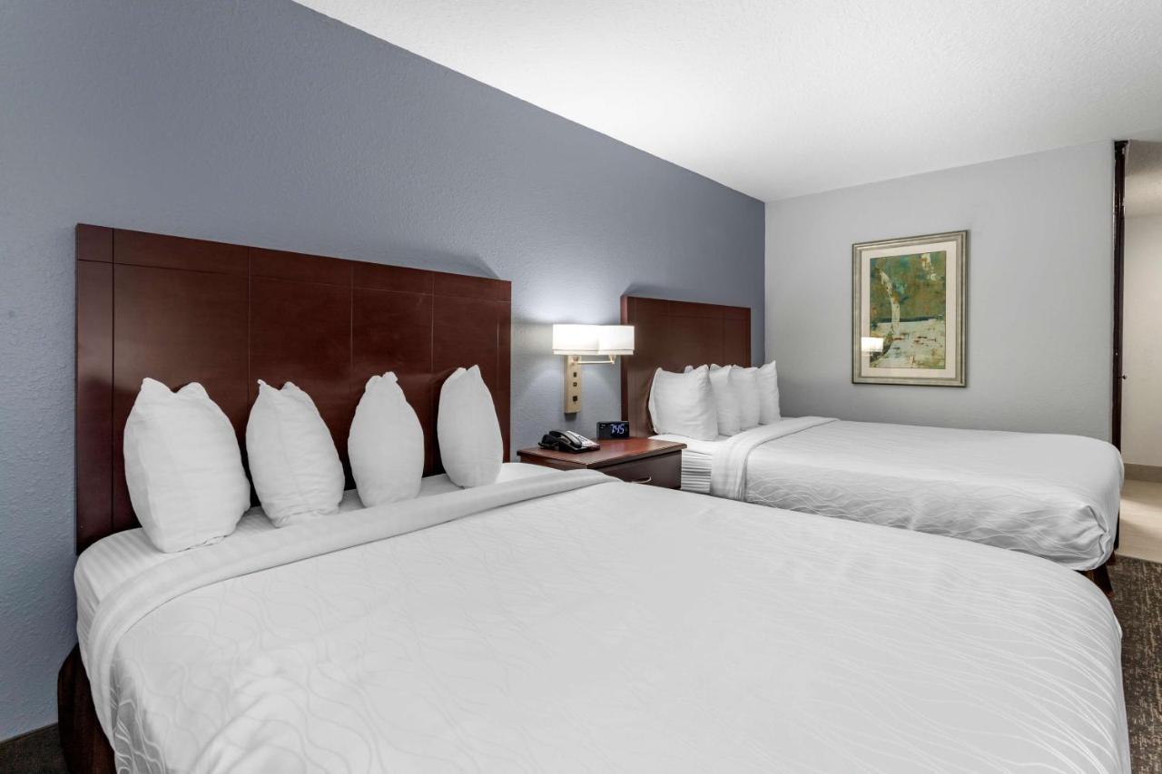 Best Western Plus Orange County Vidor Екстер'єр фото