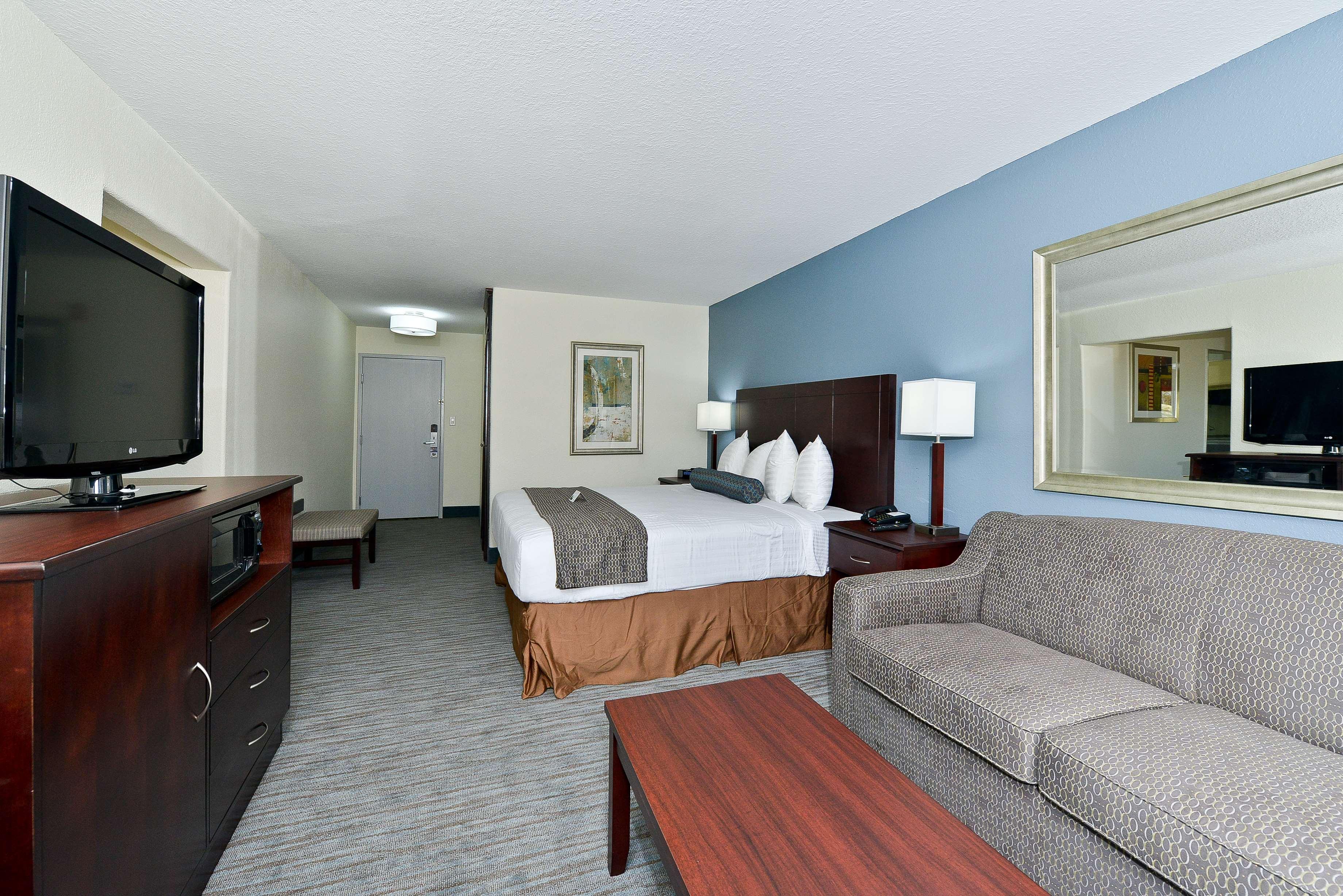 Best Western Plus Orange County Vidor Екстер'єр фото