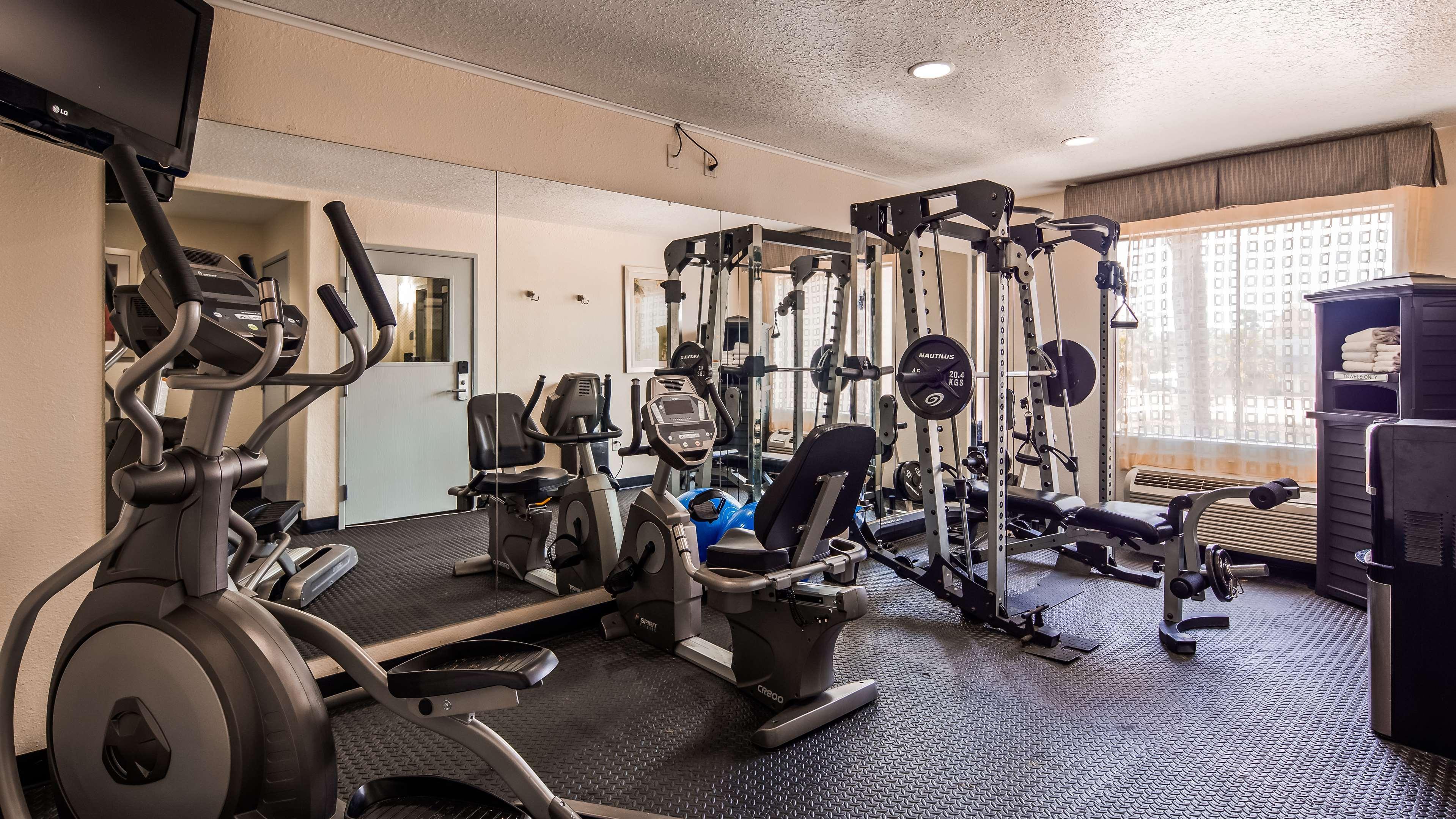 Best Western Plus Orange County Vidor Екстер'єр фото