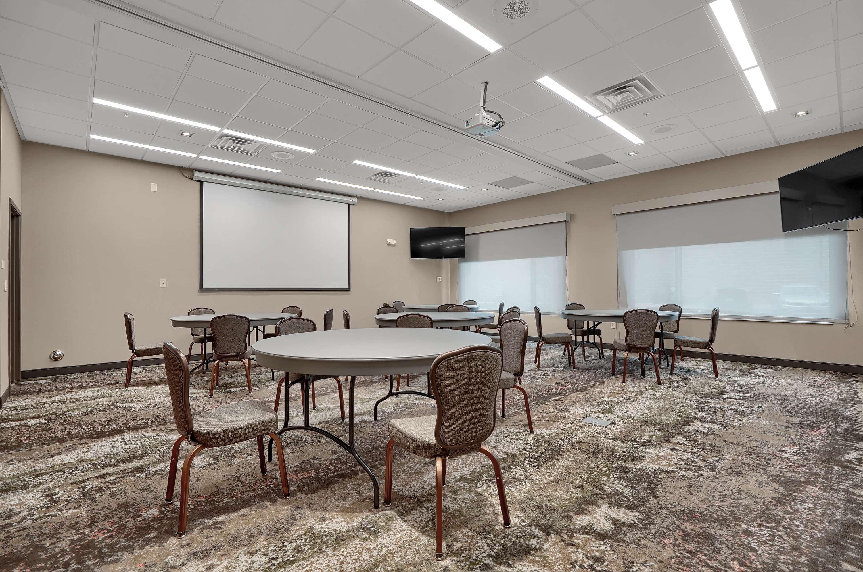 Best Western Plus Orange County Vidor Екстер'єр фото