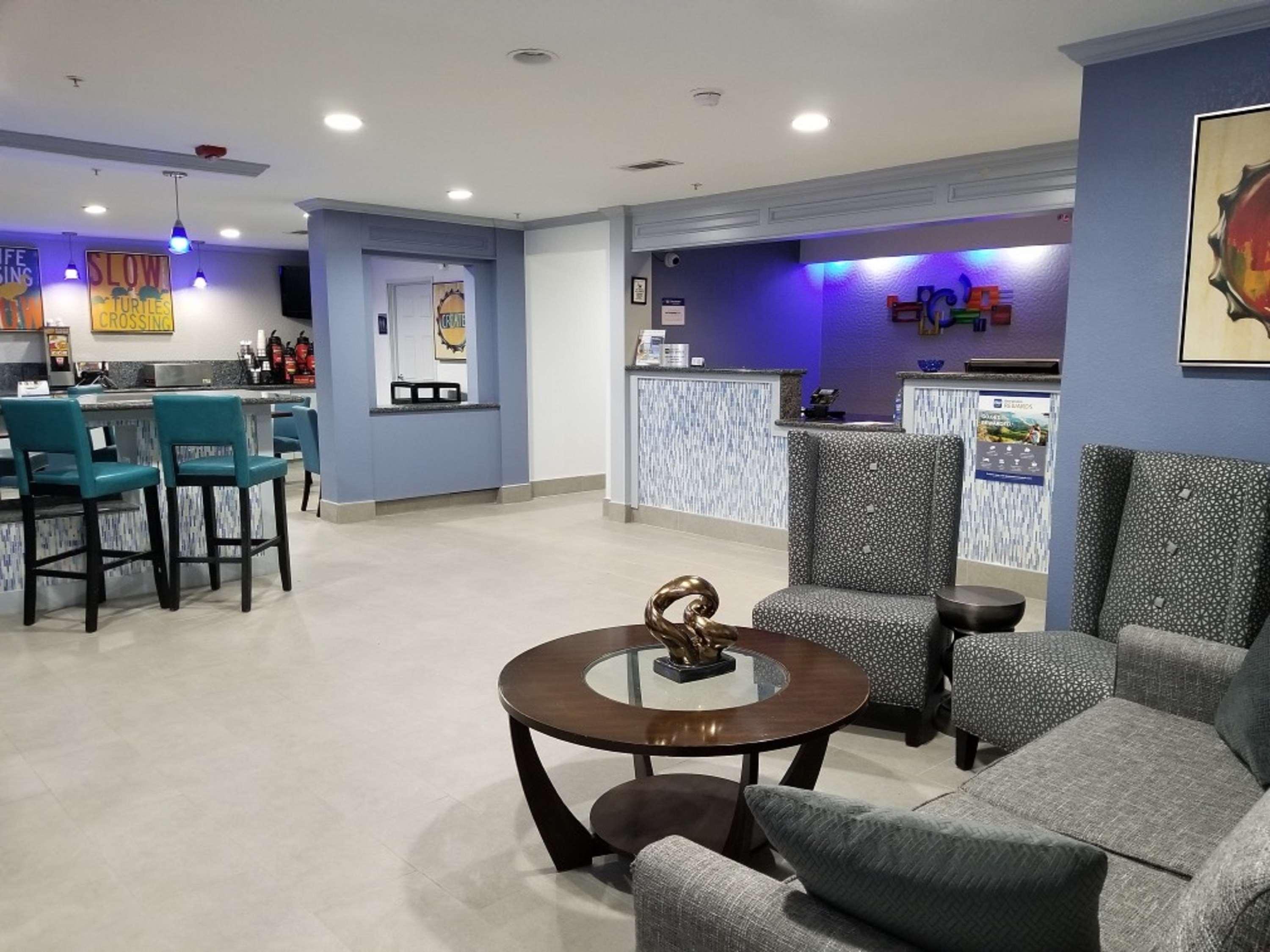 Best Western Plus Orange County Vidor Екстер'єр фото