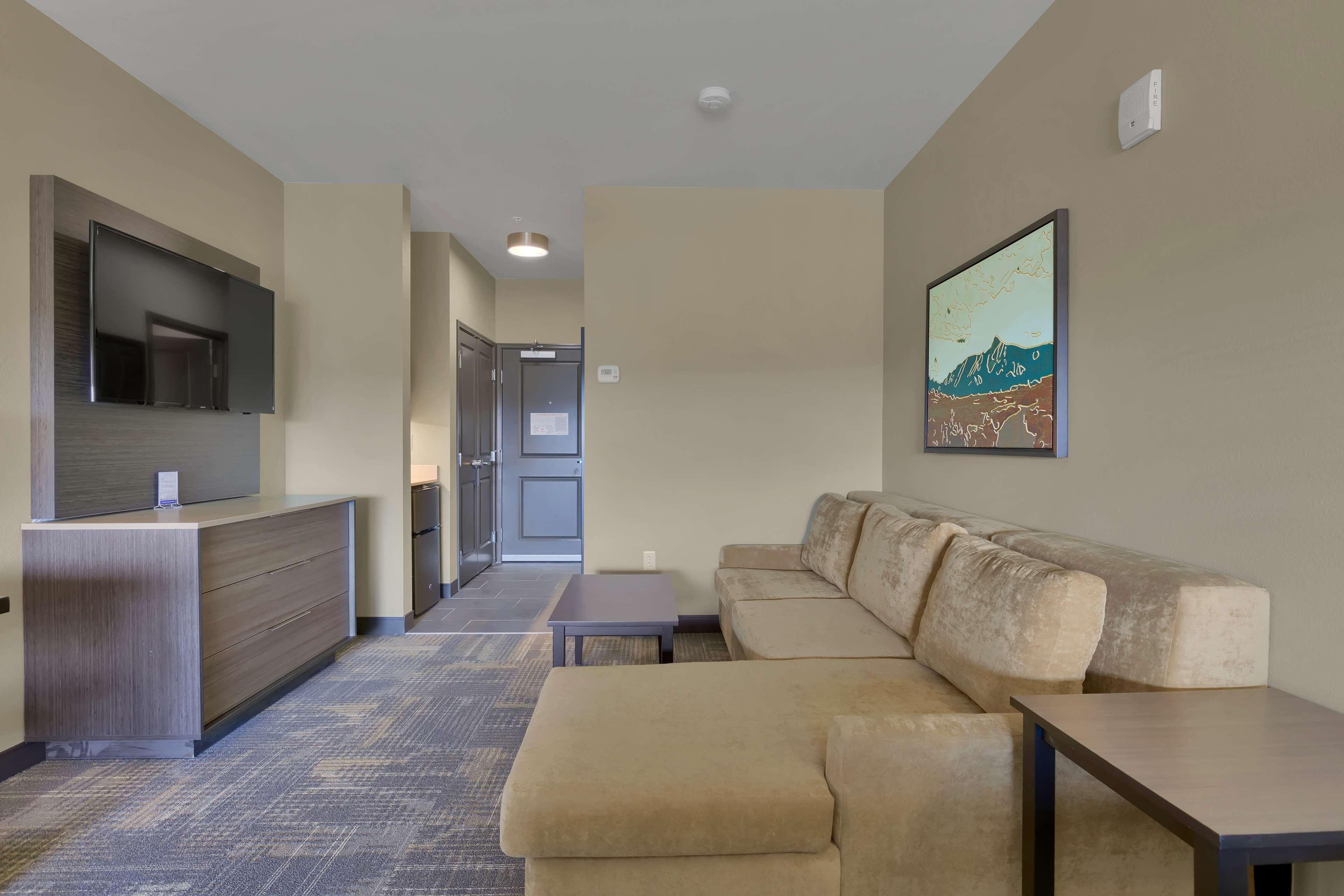 Best Western Plus Orange County Vidor Екстер'єр фото
