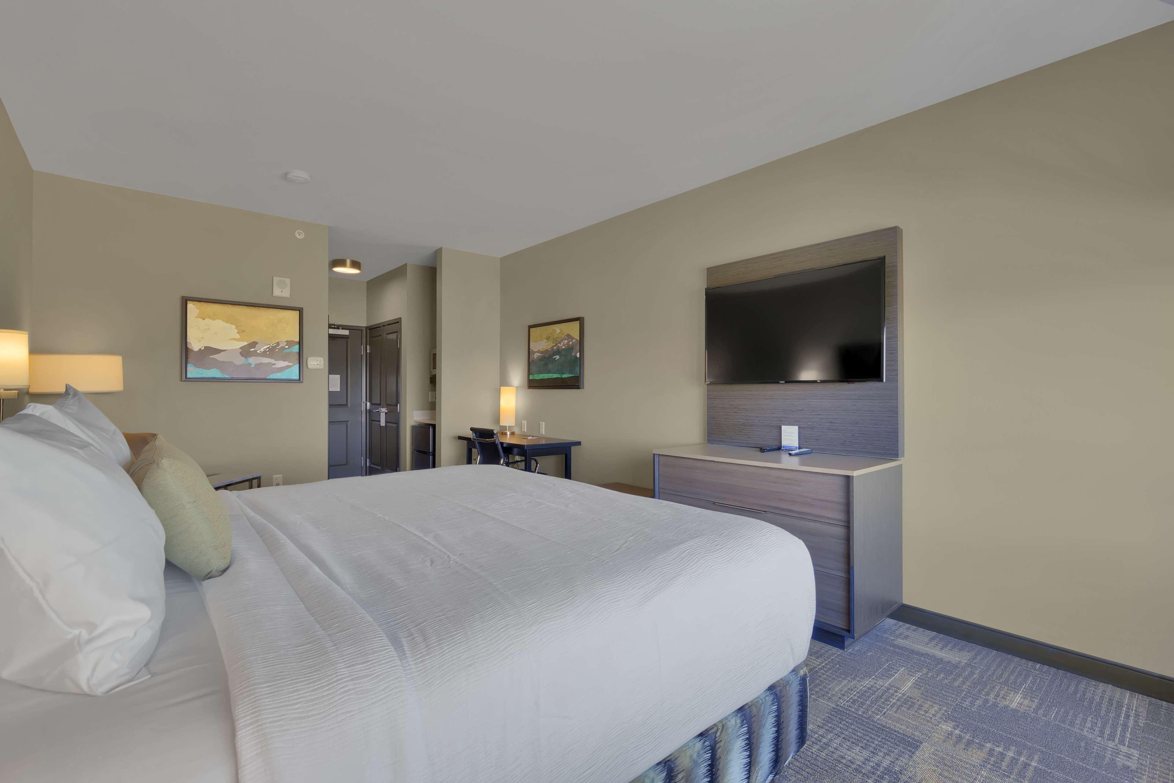 Best Western Plus Orange County Vidor Екстер'єр фото