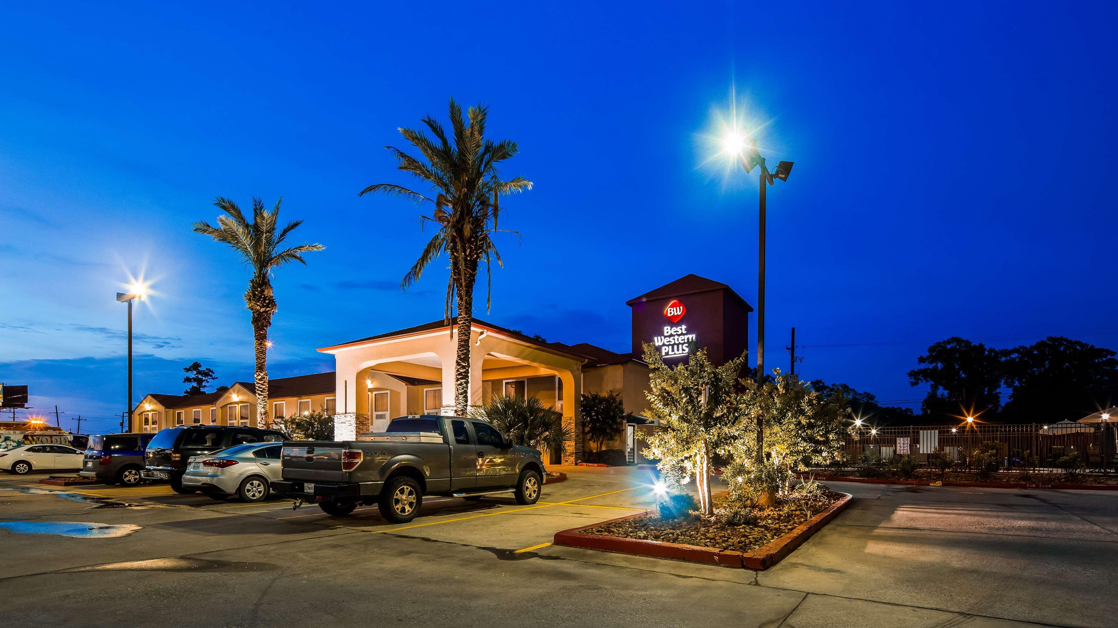 Best Western Plus Orange County Vidor Екстер'єр фото